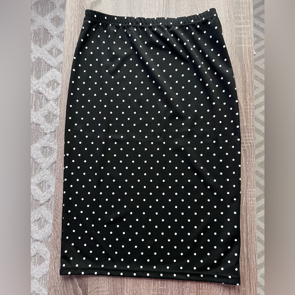 Black Polka Dot Pencil Skirt - Size M